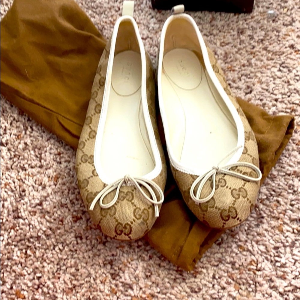 Gucci sandals